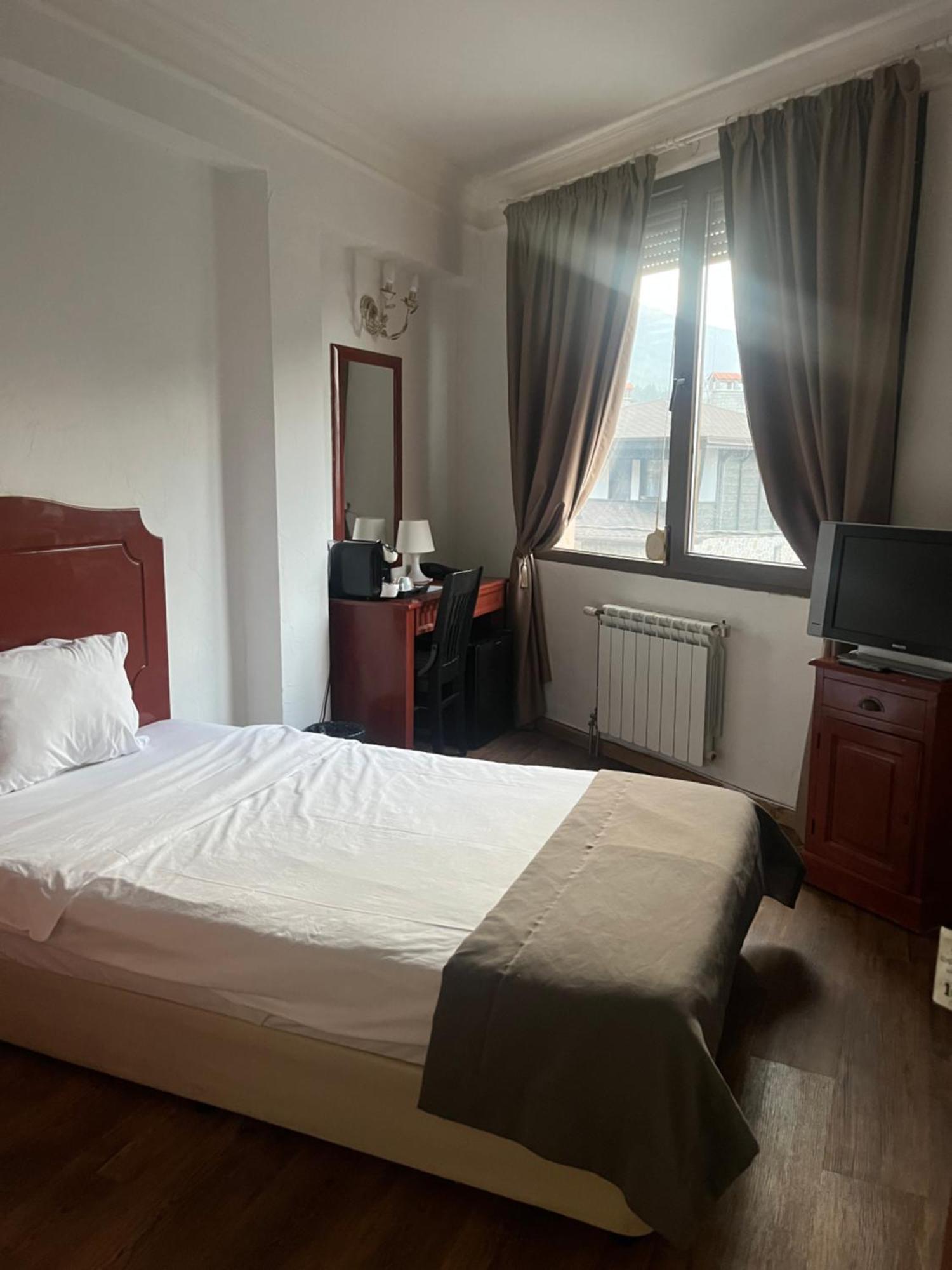 Andesite Boutique Residence Hotel Софія Екстер'єр фото